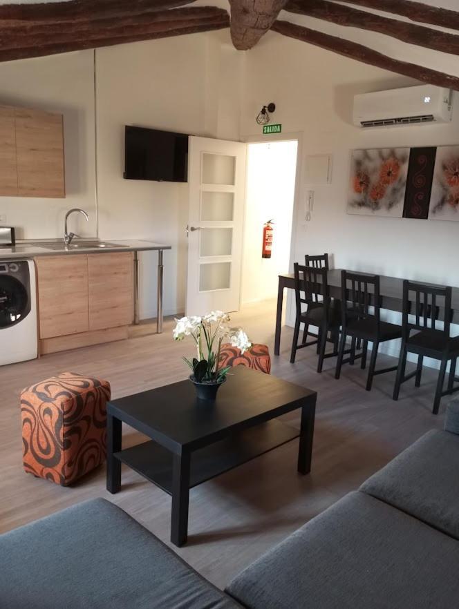 Apartamentos "El Balconico" Аргедас Екстериор снимка